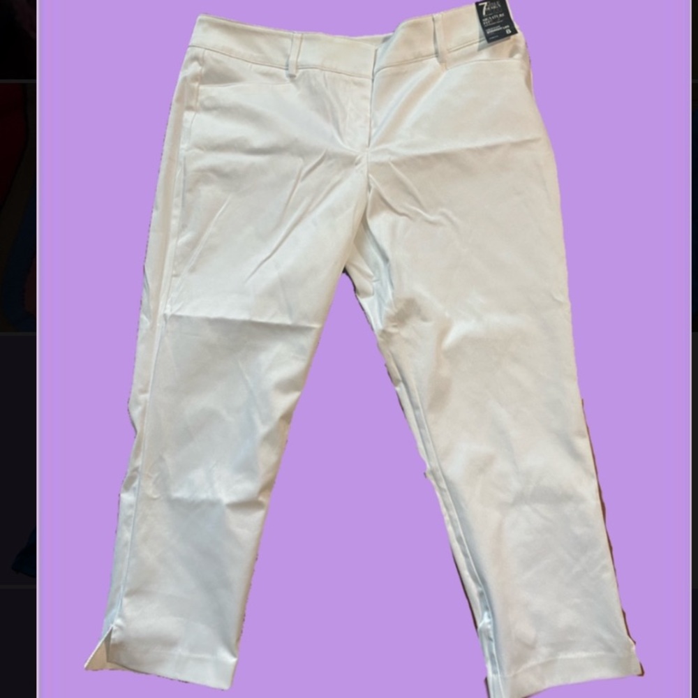 white cropped pants